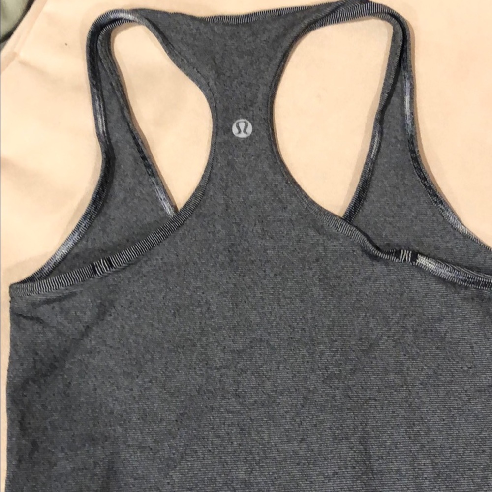 Lululemon Tank size 4